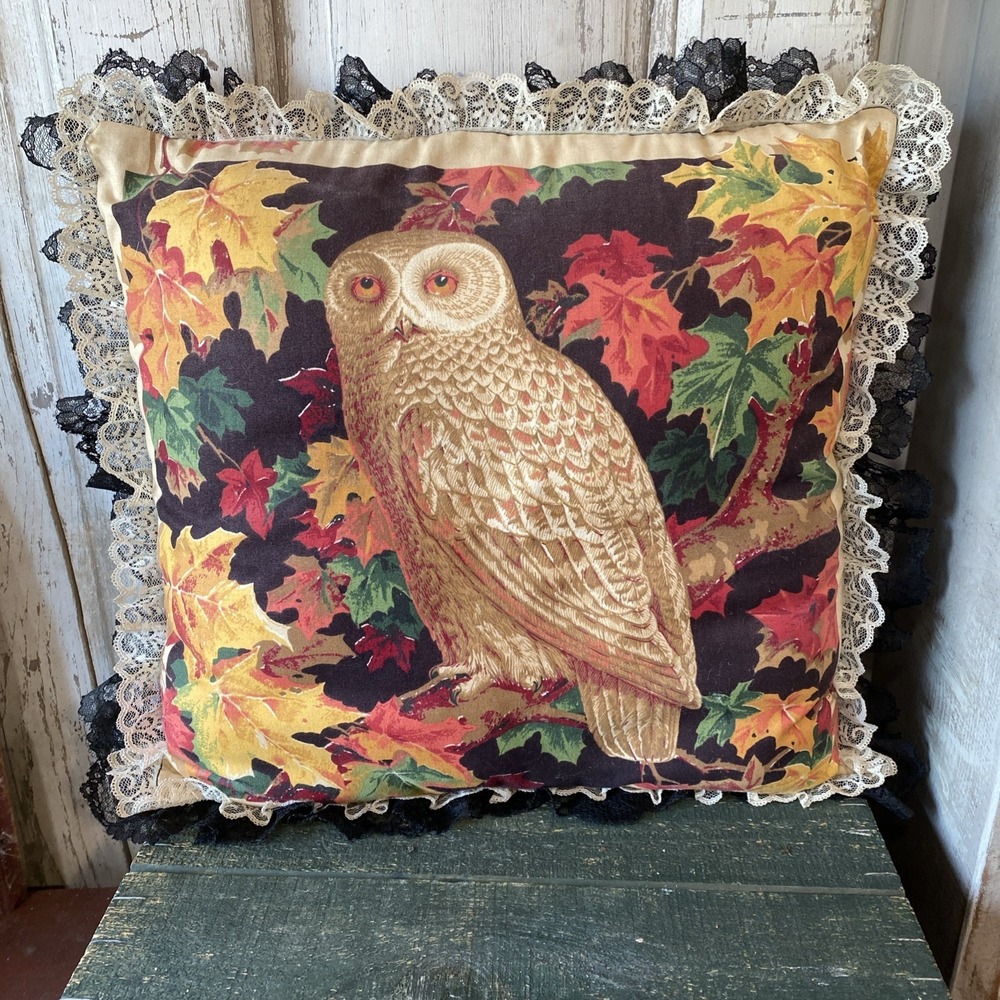 Wamsutta Barn Owl Fabric Black Background Fall Leave Pillow w/Black & White Lace